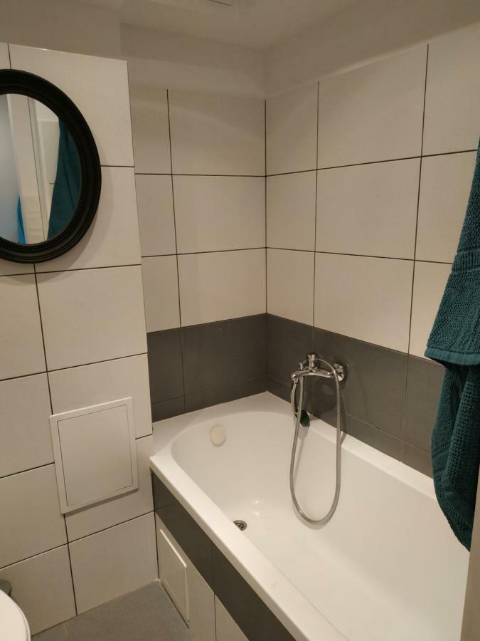 Apartament No 23 Lodź Bagian luar foto